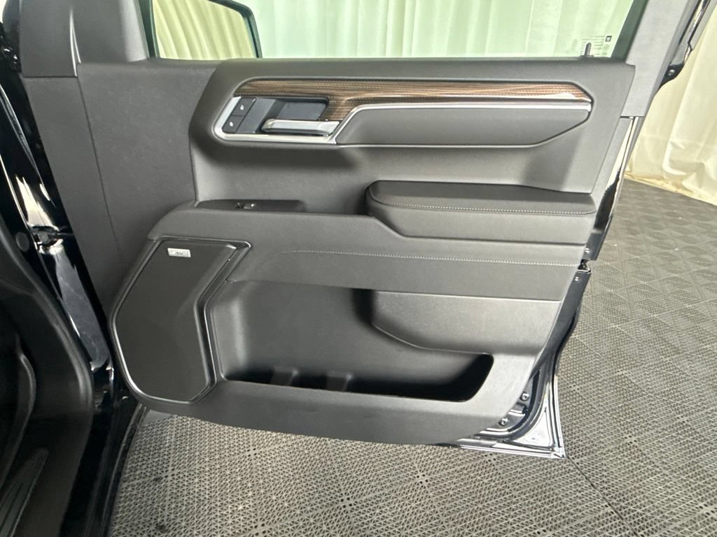 2026 Chevrolet Silverado 1500 RST - Photo 19