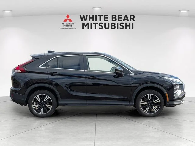 Used 2025 Mitsubishi Eclipse Cross SE with VIN JA4ATWAA0SZ004581 for sale in White Bear Lake, Minnesota