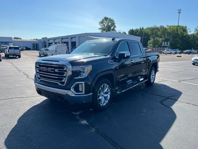 Used 2020 Black GMC SLT image 34