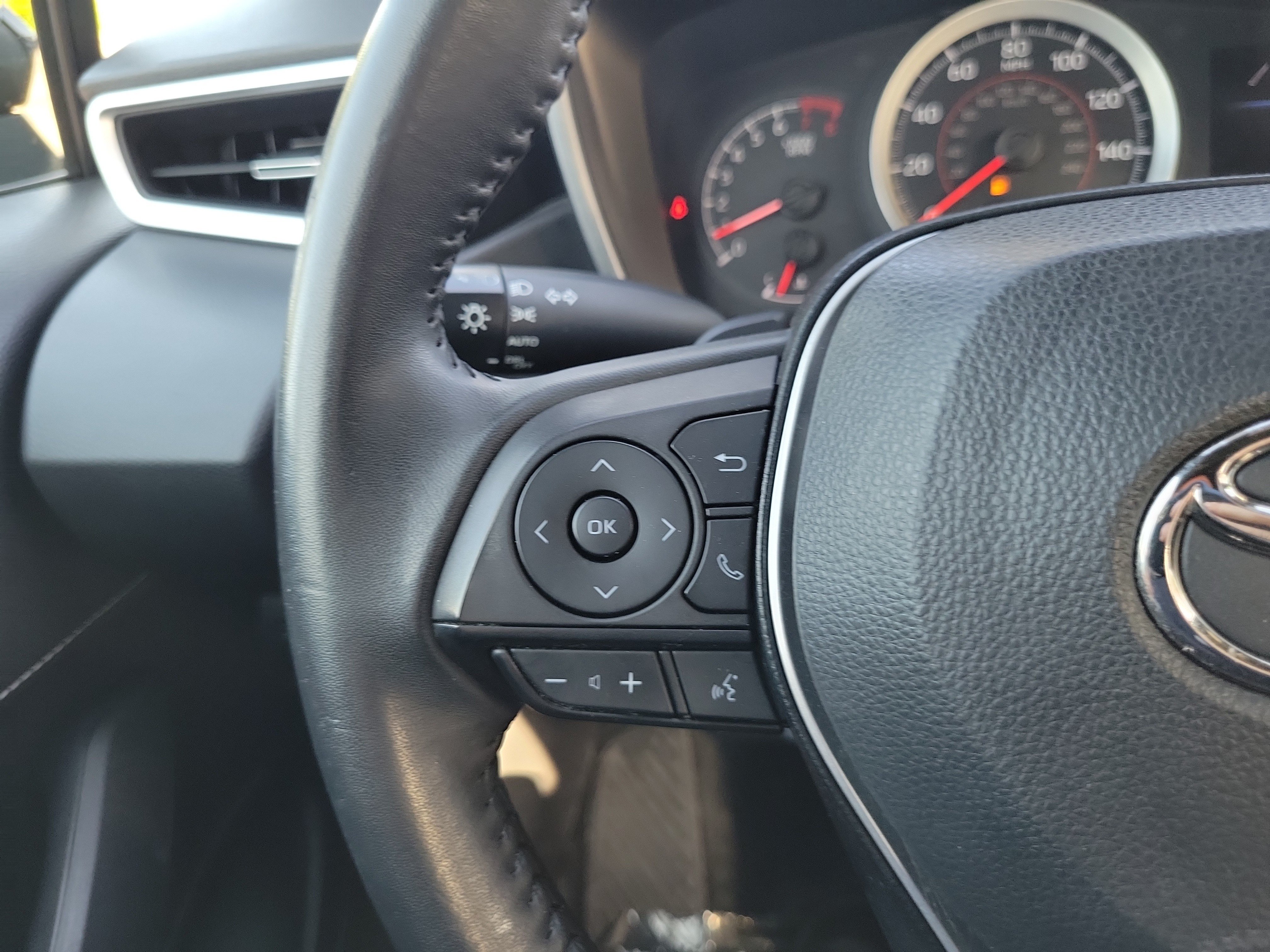 Used 2022 Aqua Toyota SE image 15