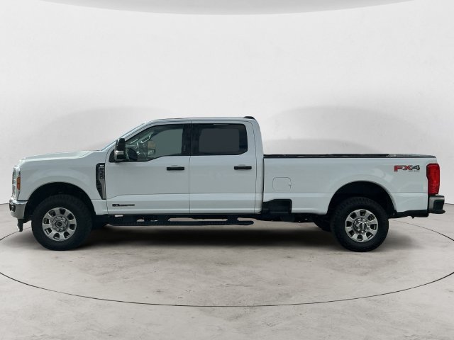 Used 2024 White Ford XLT image 8