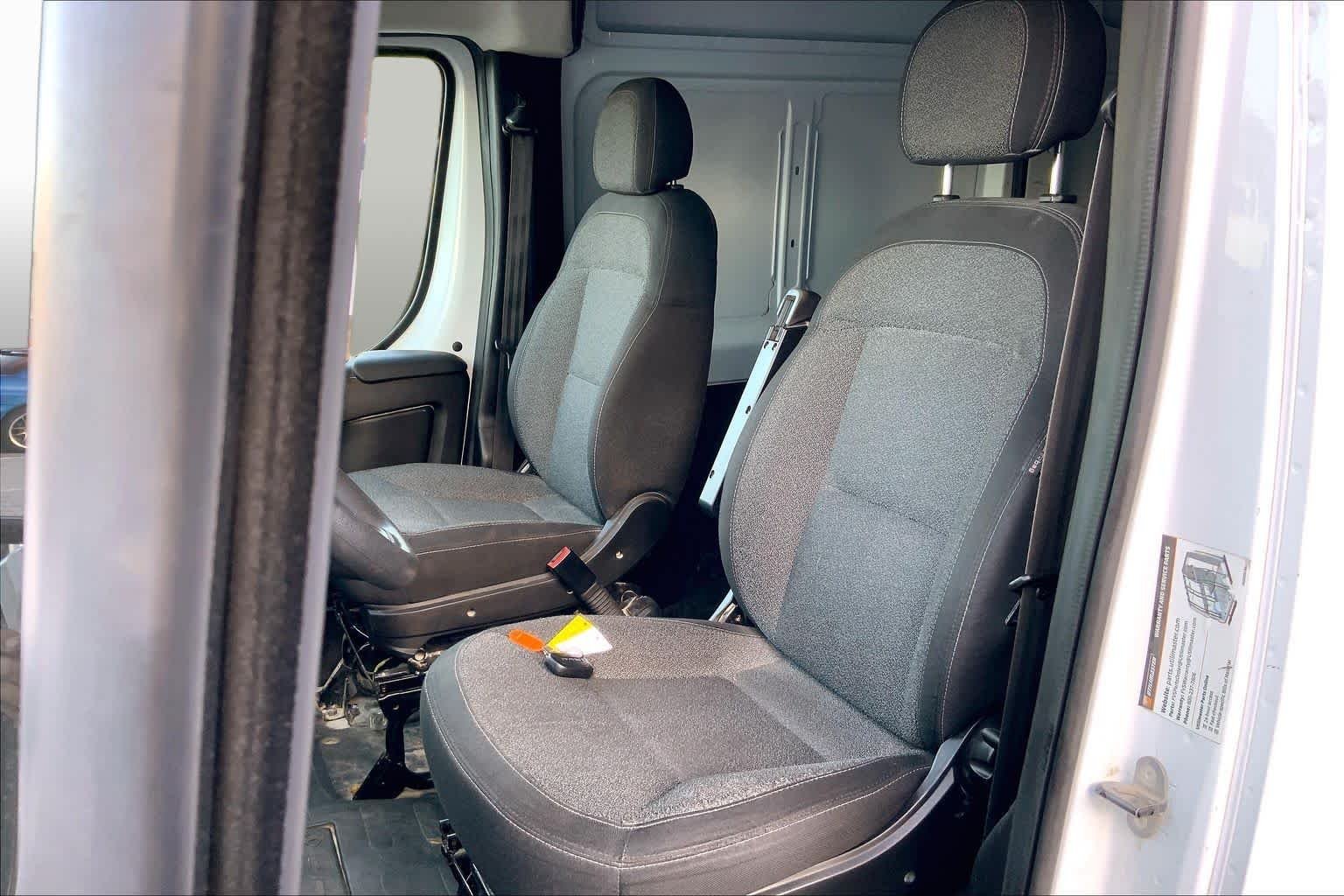 Pre-Owned 2023 Ram ProMaster Cargo Van