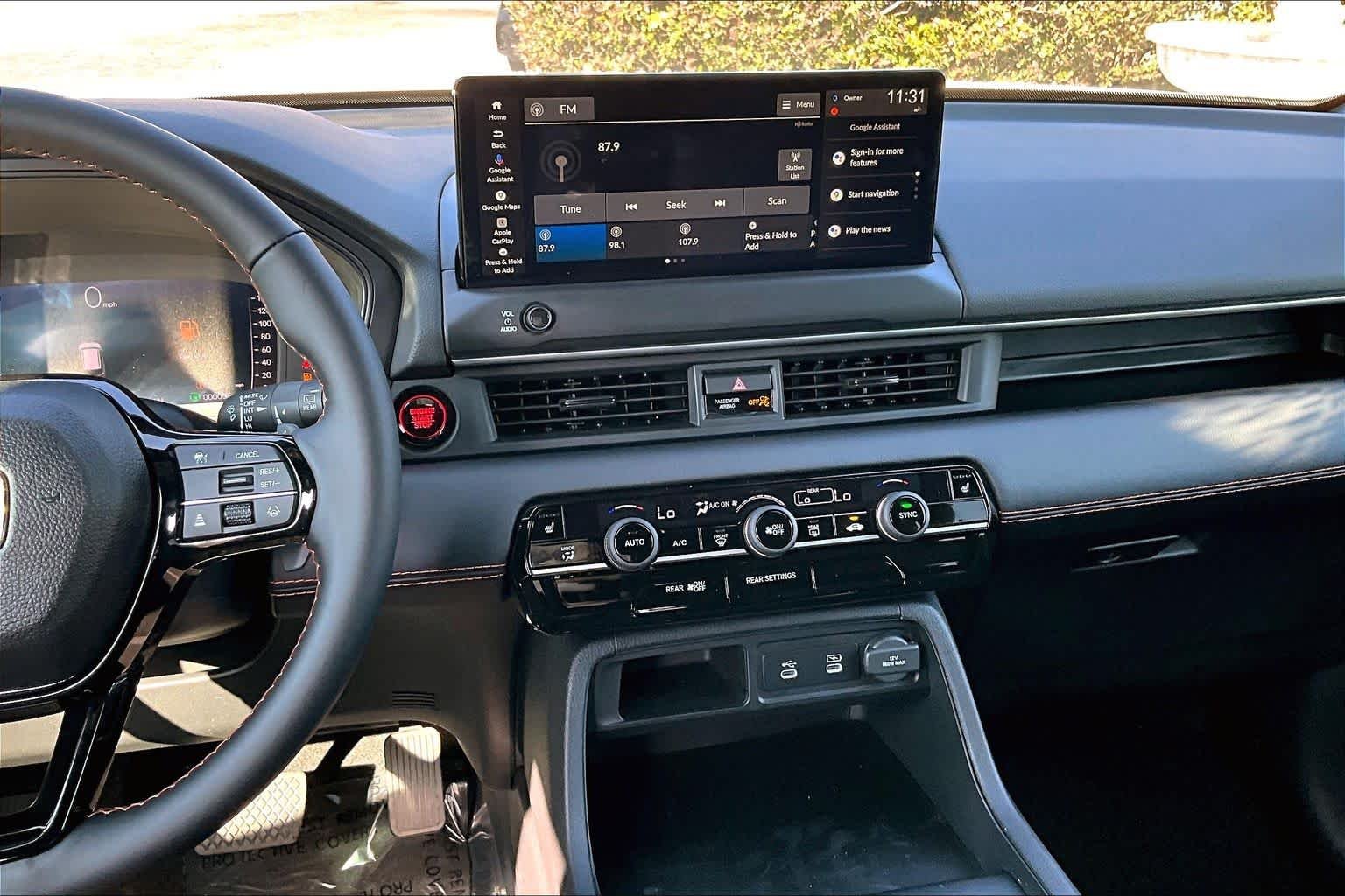 View vehicle photo 6