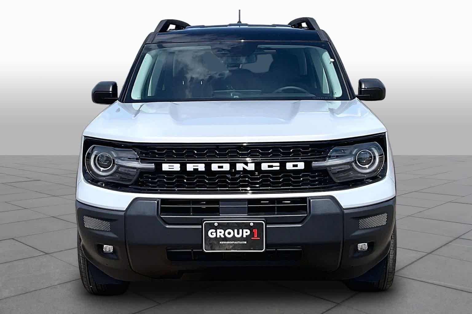 New 2026 Space White Metallic Ford Outer Banks® image 3