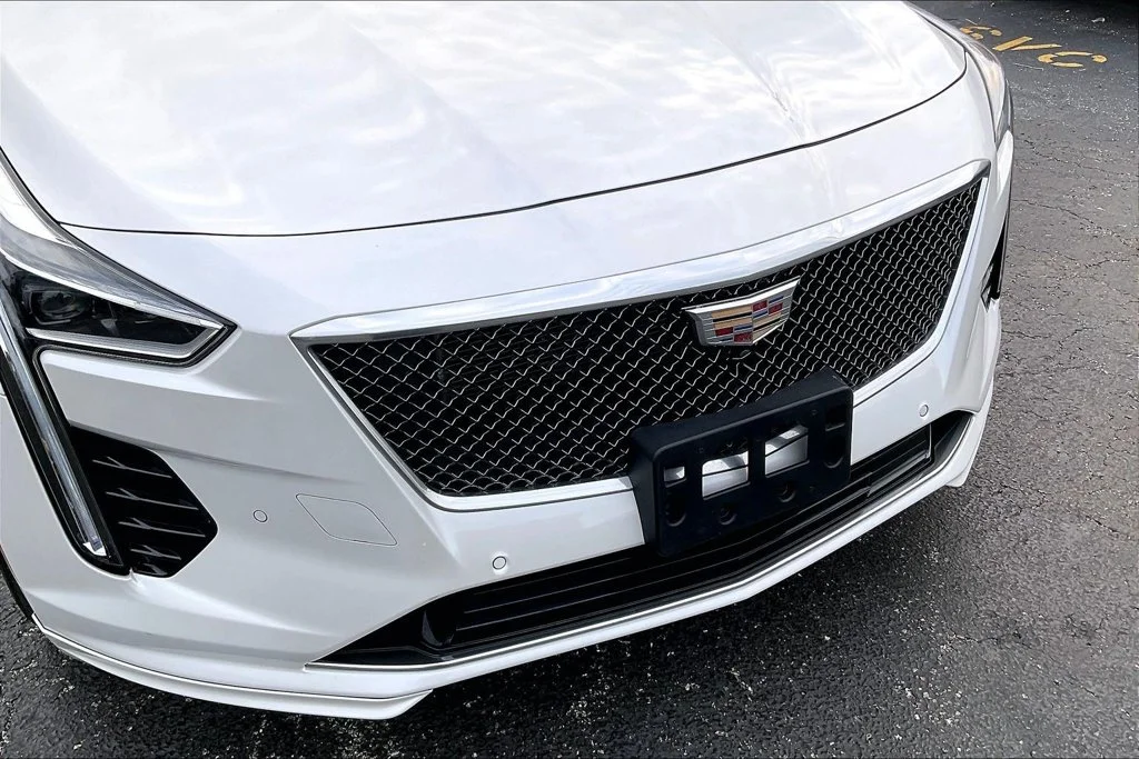 Used 2020 Crystal White Tri-Coat Cadillac Blackwing Twin image 30