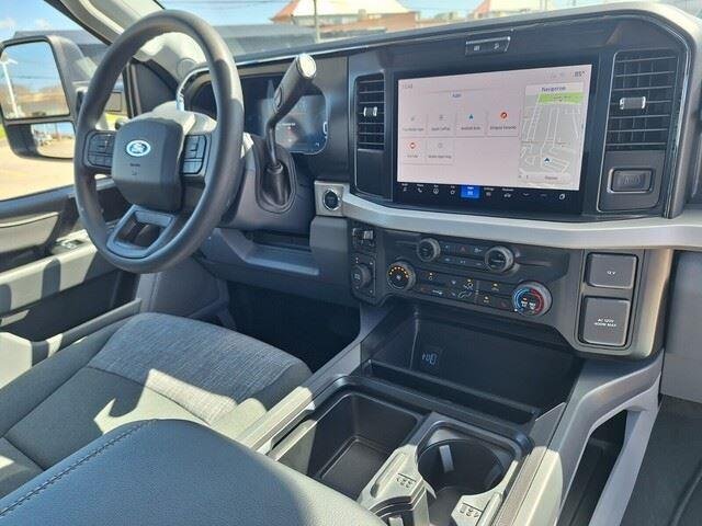 New 2026 Carbonized Gray Metallic Ford F-250® XLT image 30