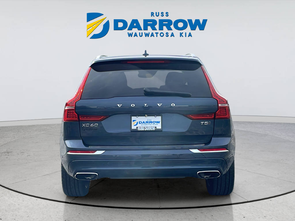 Used 2021 Blue Volvo T5 Inscription image 4