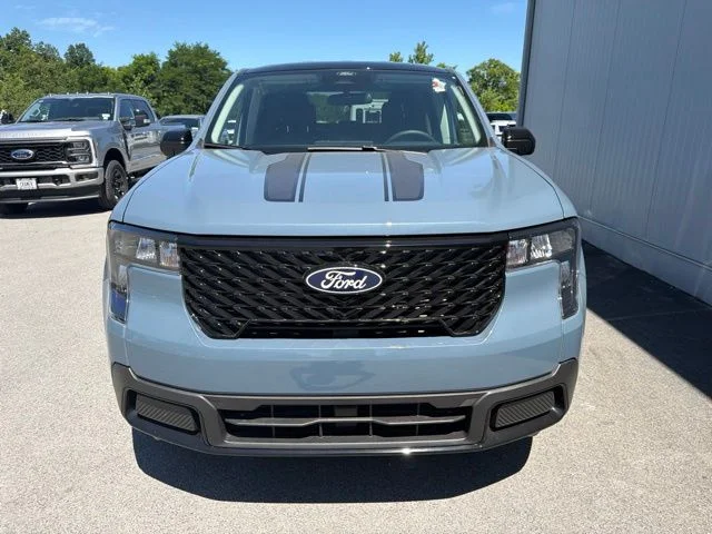 New 2026 Azure Gray Metallic Tri-Coat Ford XLT image 12
