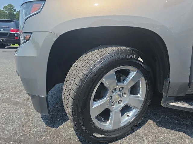 Used 2018 Gray Chevrolet LT image 33