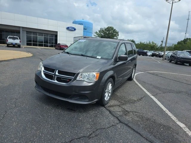 Used 2016 Gray Dodge SXT image 7