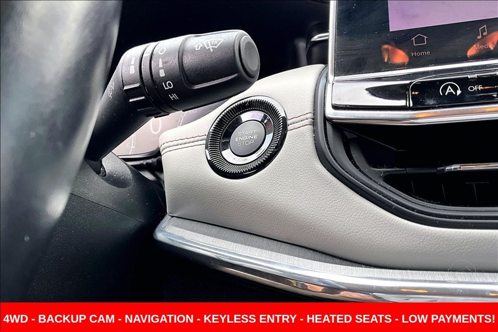 Used 2022 Gray Jeep Limited image 18