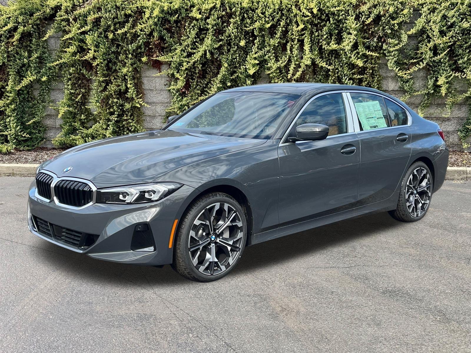 New 2026 Dravit Grey Metallic BMW 330i NA xDrive image 5