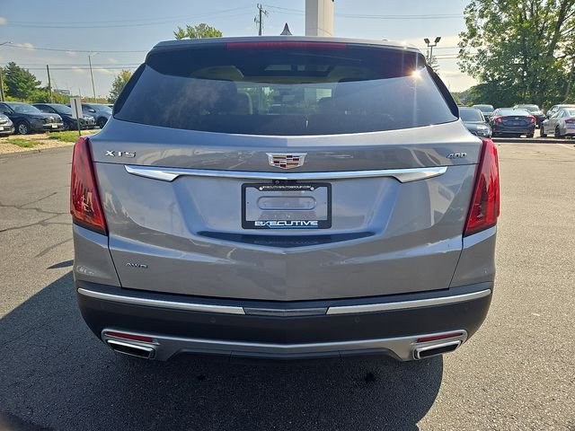 Used 2022 Steel Metallic Cadillac Premium Luxury image 5
