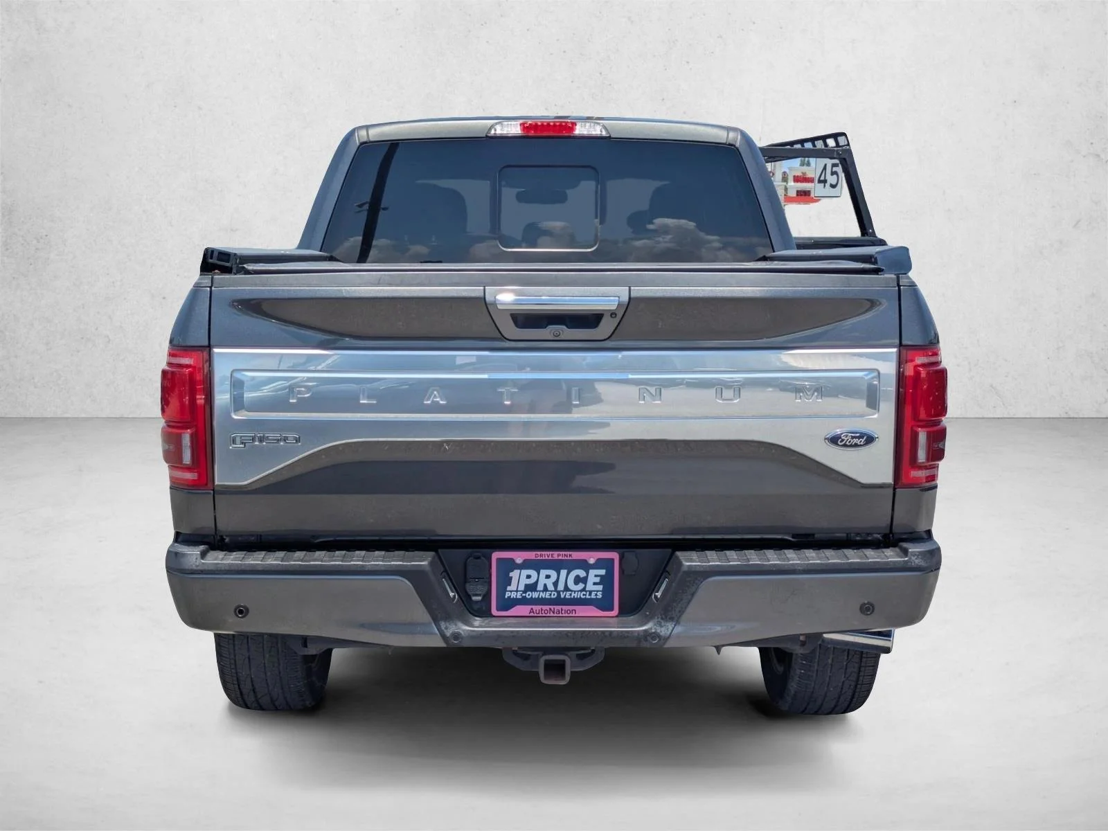 Used 2015 Magnetic Metallic Ford Platinum image 7