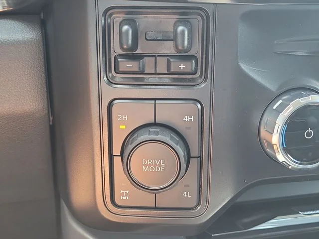 New 2026 Gray Ford Lariat image 27