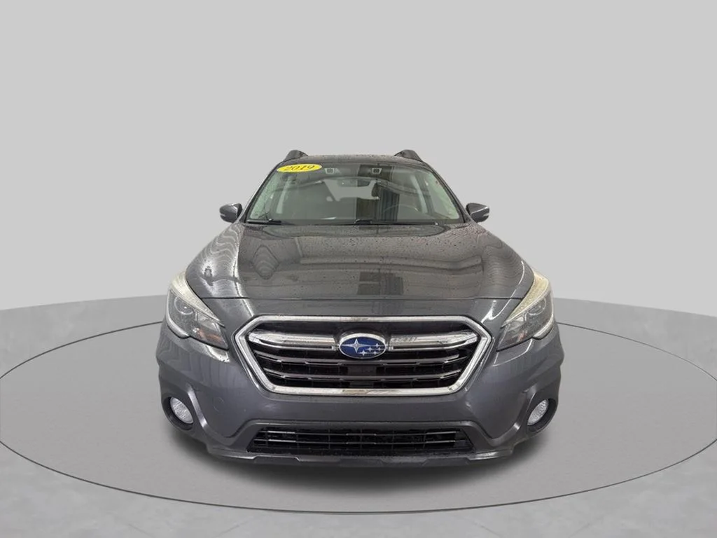 Used 2019 Magnetite Gray Metallic Subaru 3.6R image 3