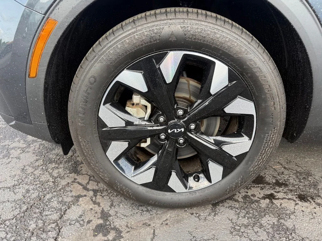 Certified Used 2023 Gray Kia X-Line image 11
