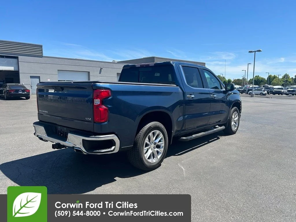 Used 2019 Northsky Blue Metallic Chevrolet LTZ image 5