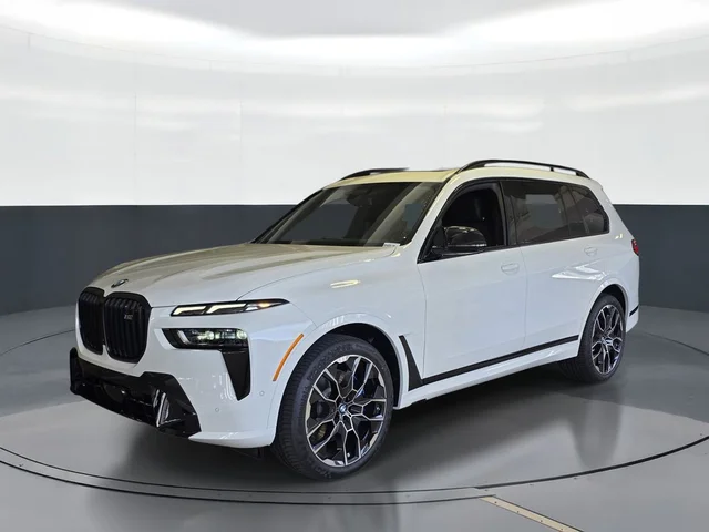 2027 BMW X7 M60i