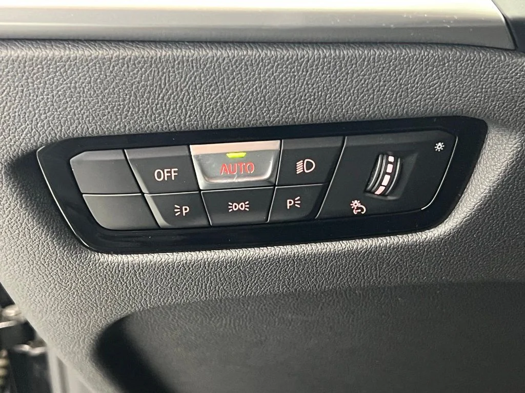 Certified Used 2025 Black Sapphire Metallic BMW 430i image 25