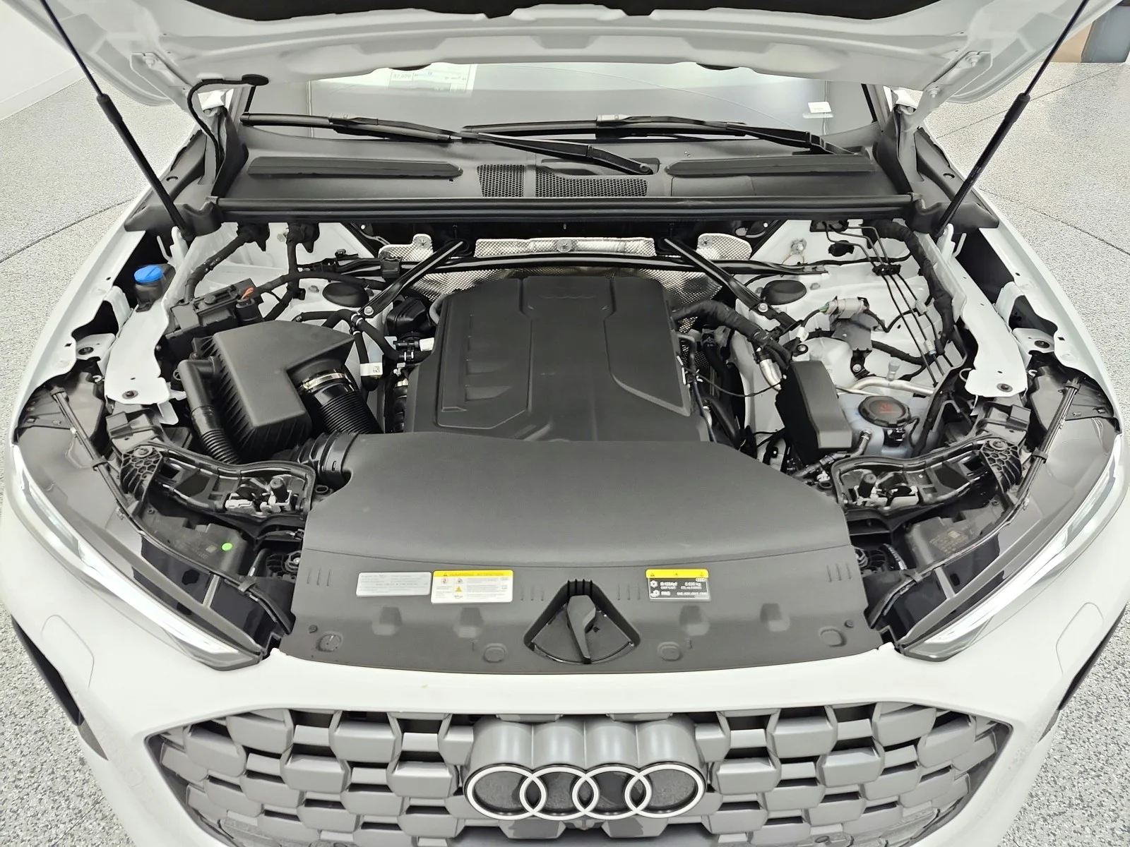 New 2026 Arkona White Audi Premium Plus 2.0 TFSI quattro image 12