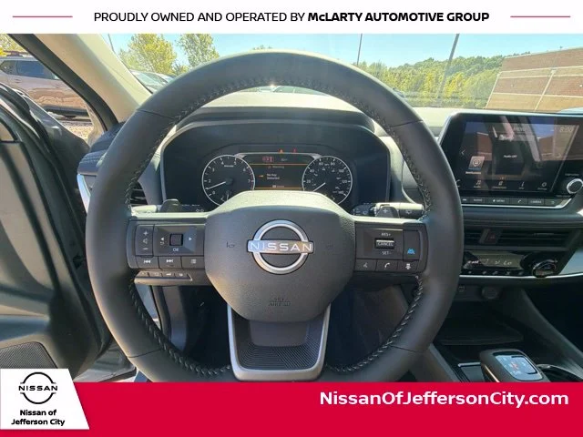 New 2026 Boulder Gray Pearl Nissan SV image 27