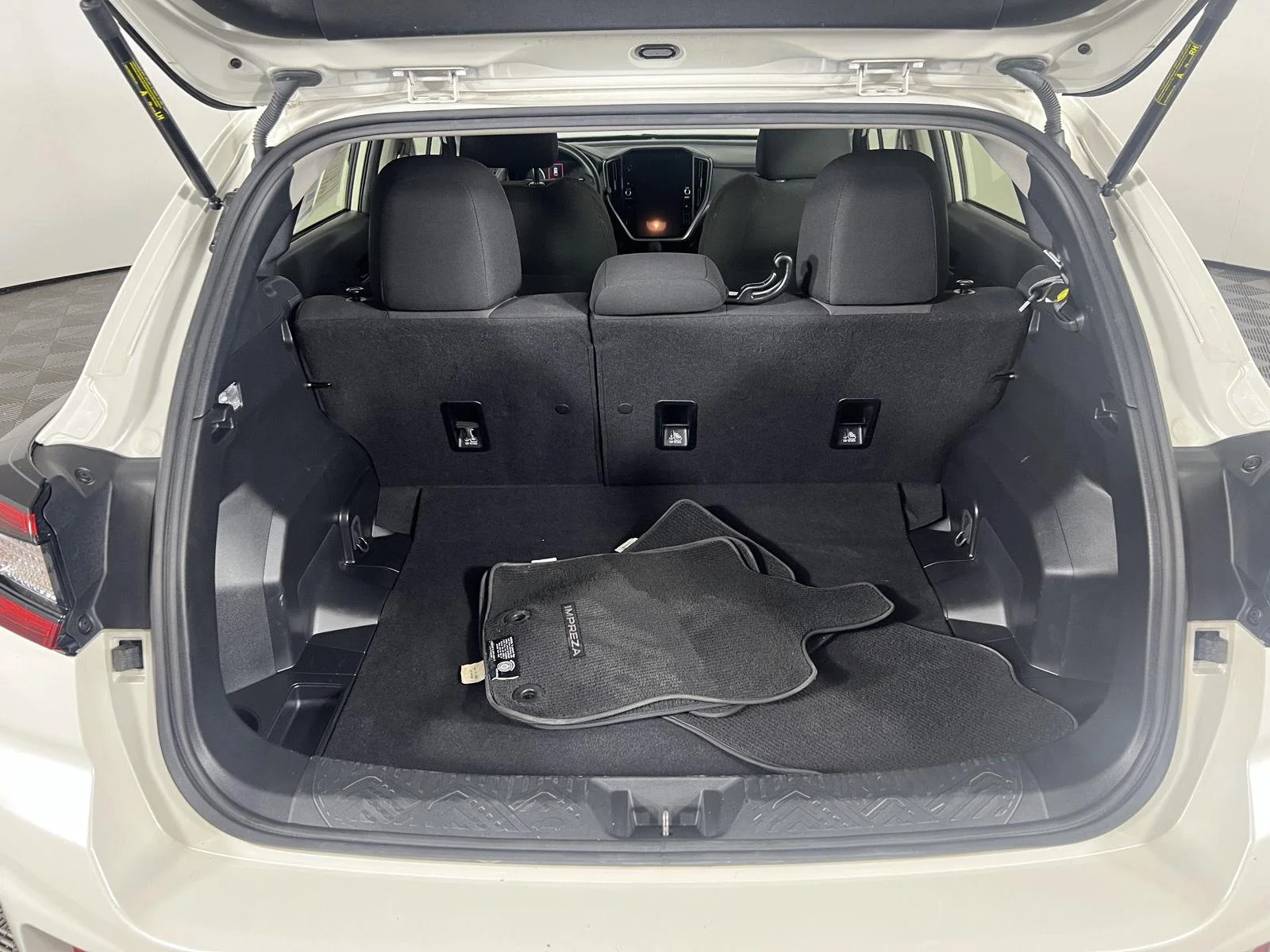 Used 2024 Crystal White Pearl Subaru Sport image 8