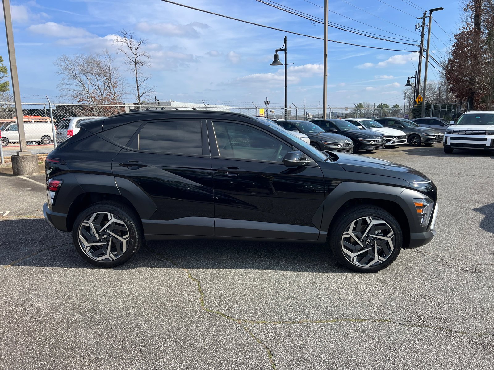 New 2026 Abyss Black Pearl Hyundai SEL Premium image 4