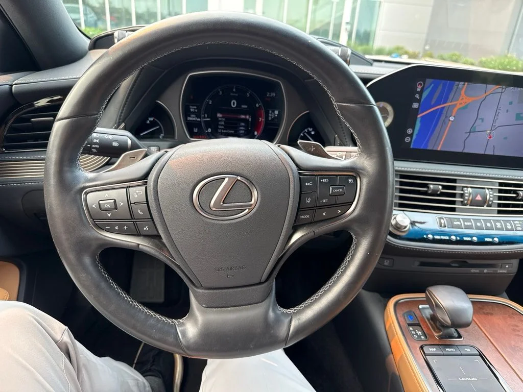 Certified Used 2022 White Lexus 500 Base image 10