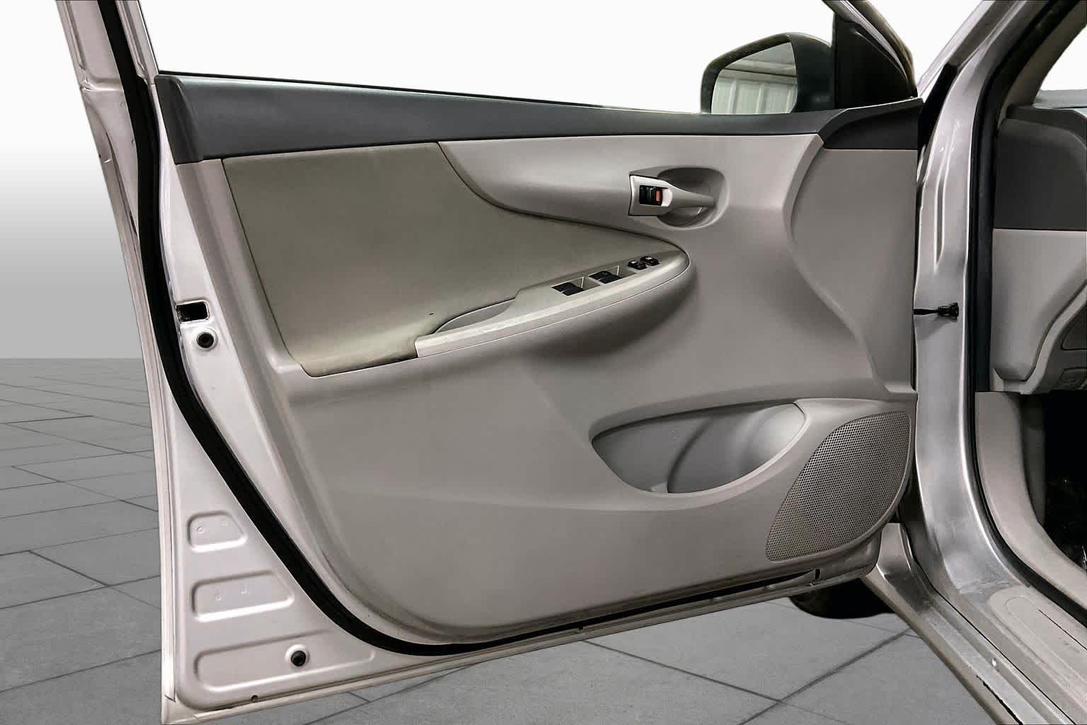 Used 2010 Classic Silver Metallic Toyota LE image 20