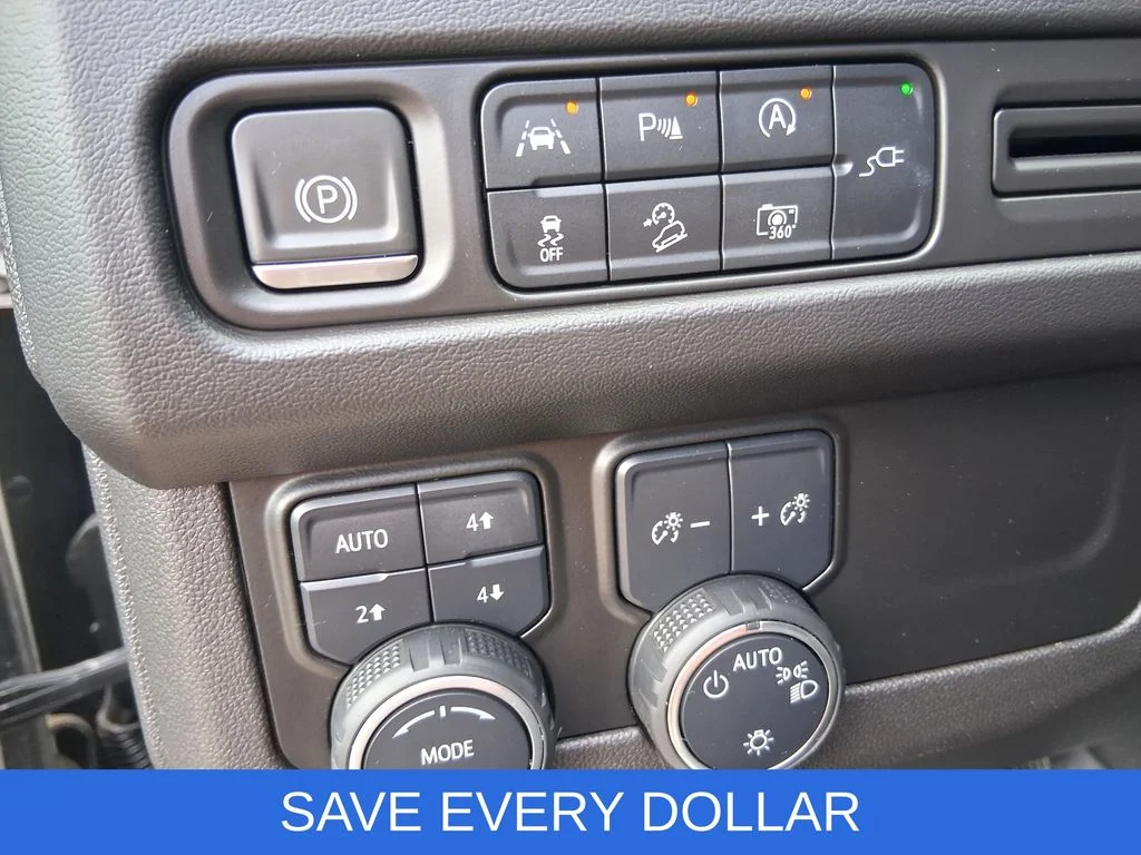 Used 2022 Beige Chevrolet Z71 image 19
