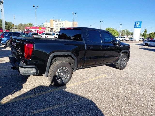 Used 2026 Onyx Black GMC AT4 image 2
