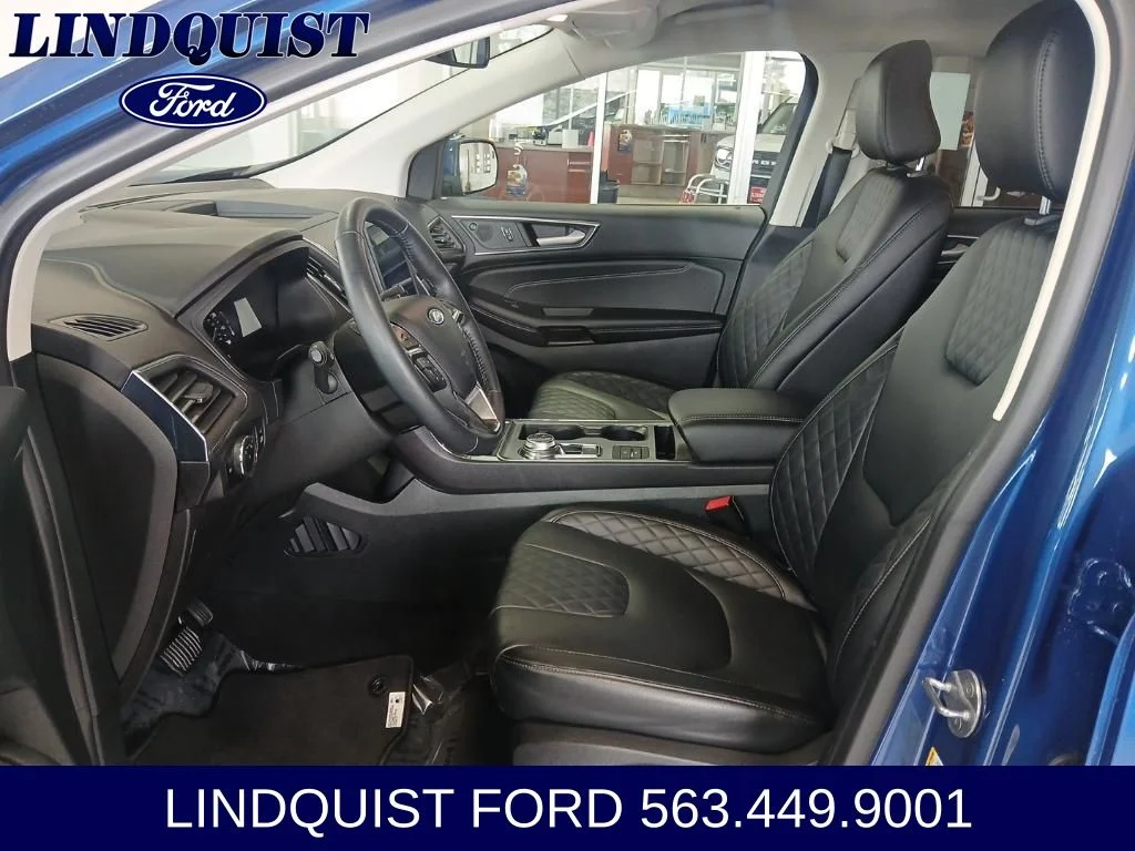 2024 Ford Edge Titanium - Photo 11