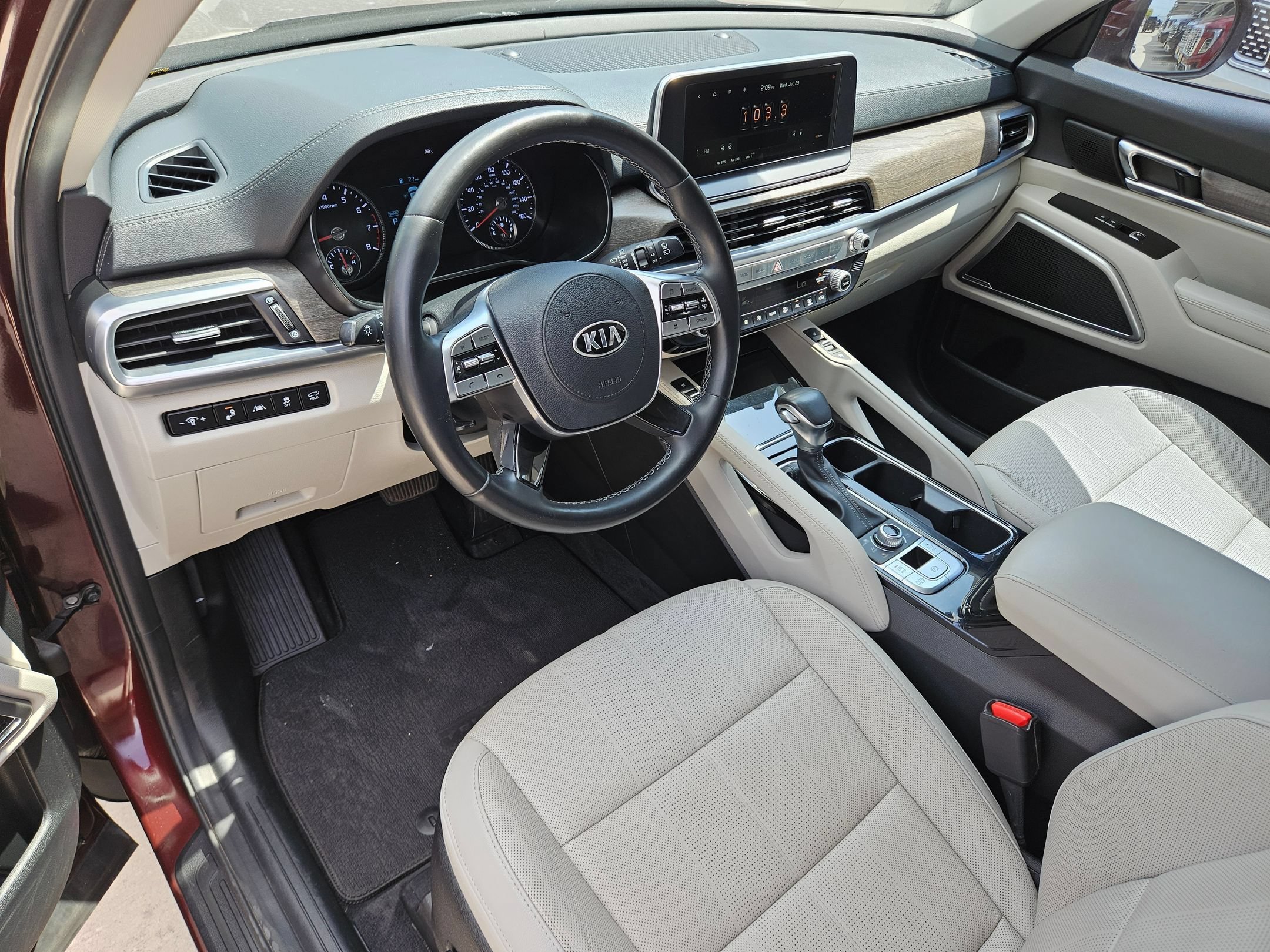 2021 Kia Telluride EX - Photo 10