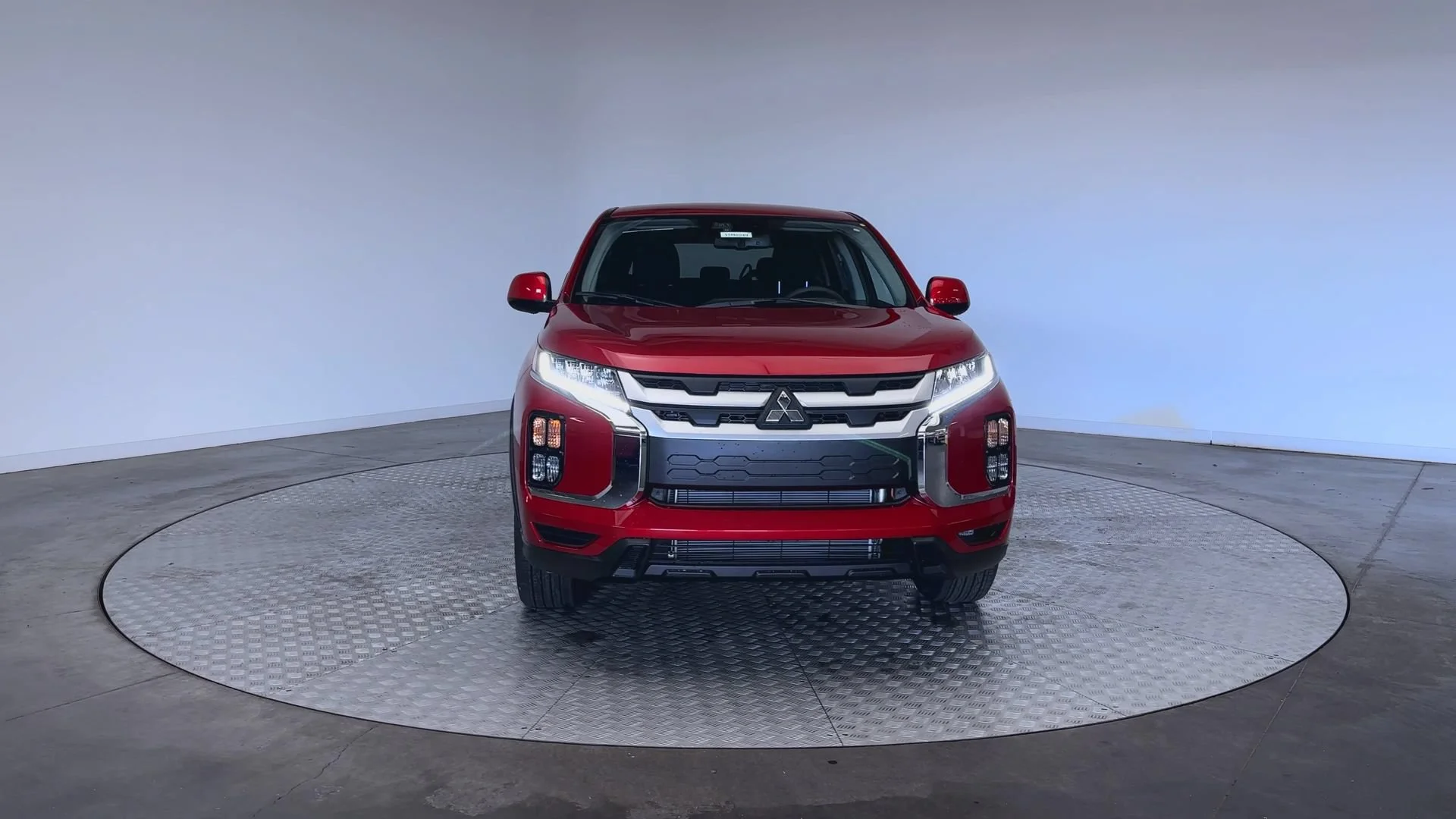 New 2026 Red Diamond Mitsubishi ES image 3