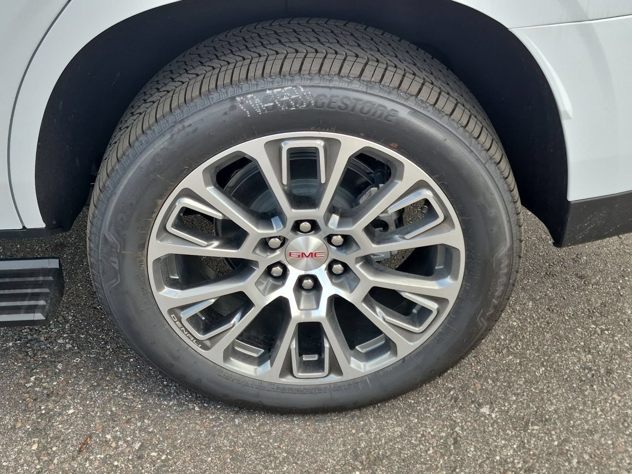 New 2026 Glacier White Tricoat GMC Denali image 32