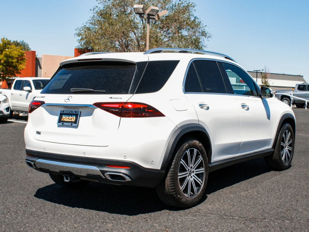 Used 2024 Polar White Mercedes-Benz GLE350 4MATIC® image 5