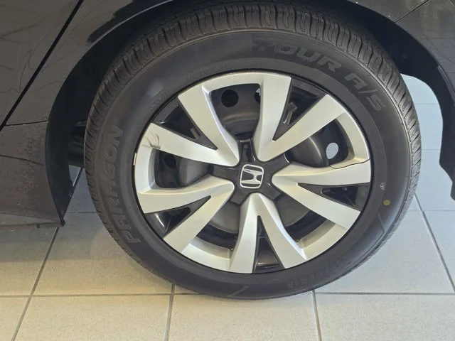 Used 2025 Black Honda LX image 29