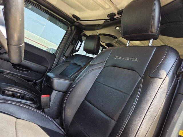 Used 2021 Sting-Gray Clearcoat Jeep Unlimited Sahara image 11