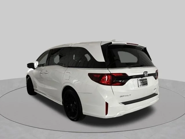 Used 2025 White Honda Sport-L image 5