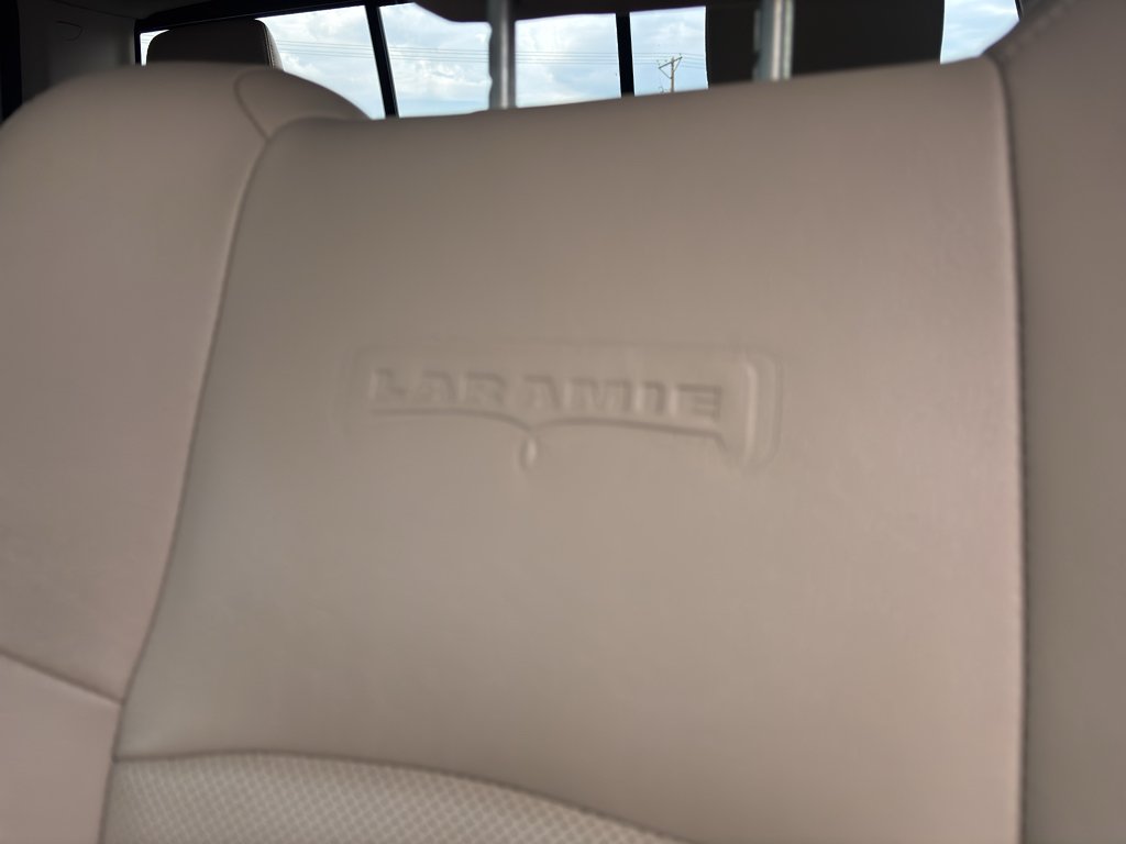 Used 2016 Maximum Steel Metallic Clearcoat Ram Laramie image 9