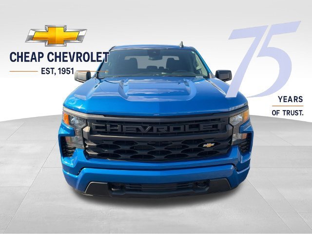 Used 2022 GLACIER BLUE METALLIC Chevrolet Custom image 8