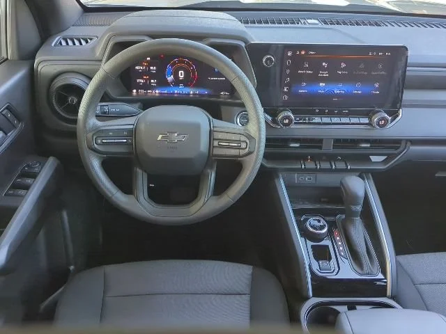 2025 Chevrolet Colorado Trail Boss - Photo 8