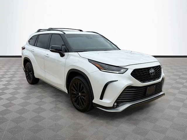 2026 Toyota Highlander XSE