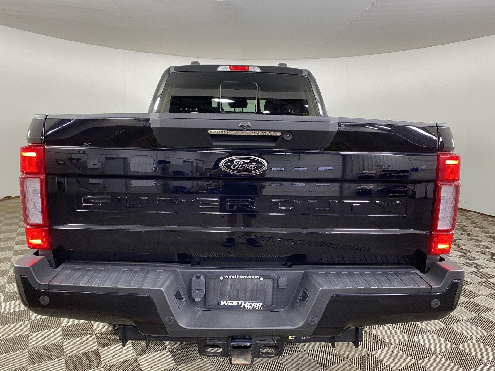 Used 2022 Agate Black Ford Lariat image 6