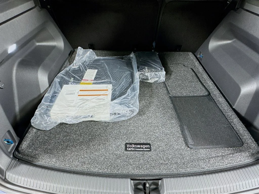 2025 Volkswagen Atlas Cross Sport SEL Premium R-LINE - Photo 19
