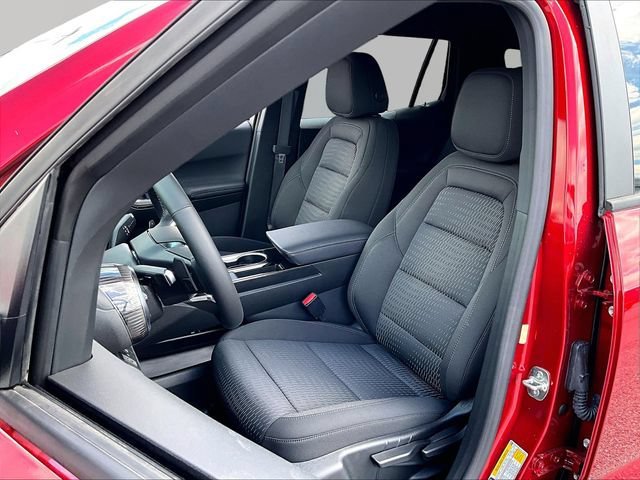 2027 Chevrolet Equinox LT - Photo 10
