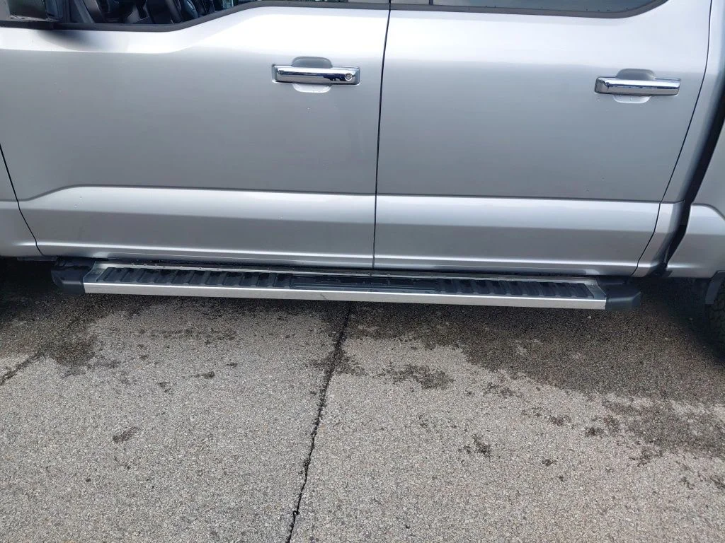 Used 2025 Silver Ford XLT image 22