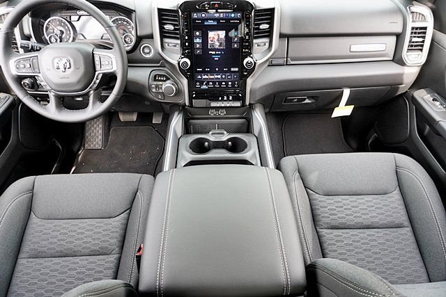 New 2026 Bright White Clear-Coat Exterior Paint RAM Big Horn/Lone Star image 26