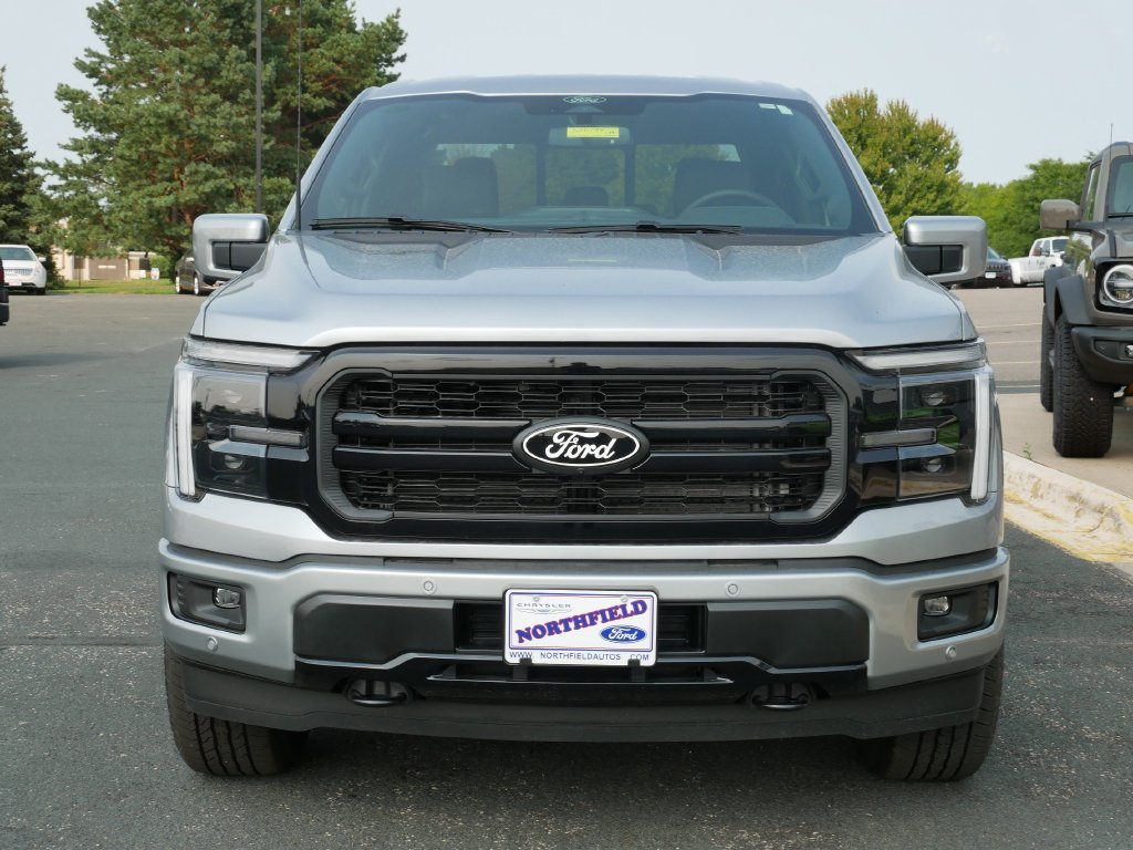 New 2026 Iconic Silver Metallic Ford Lariat® image 3